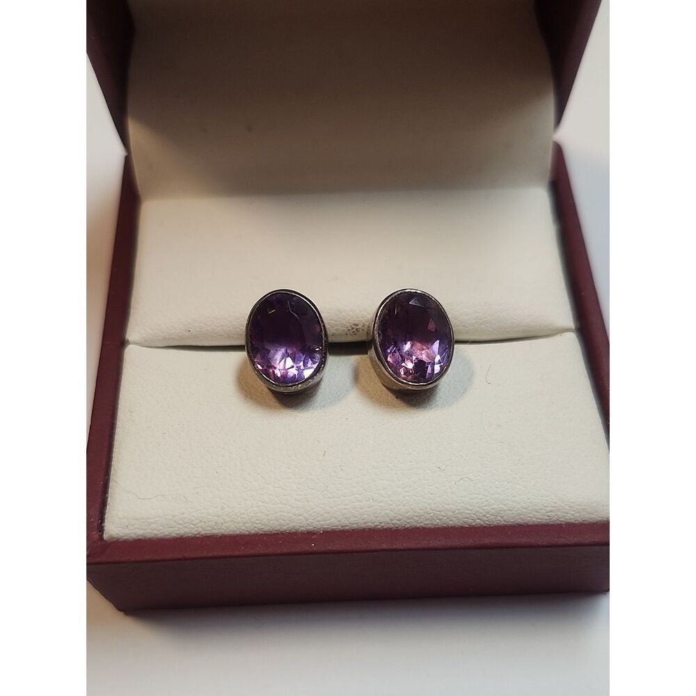 Sterling Silver Purple Amethyst Oval Gemstone Stud Earrings PB 925